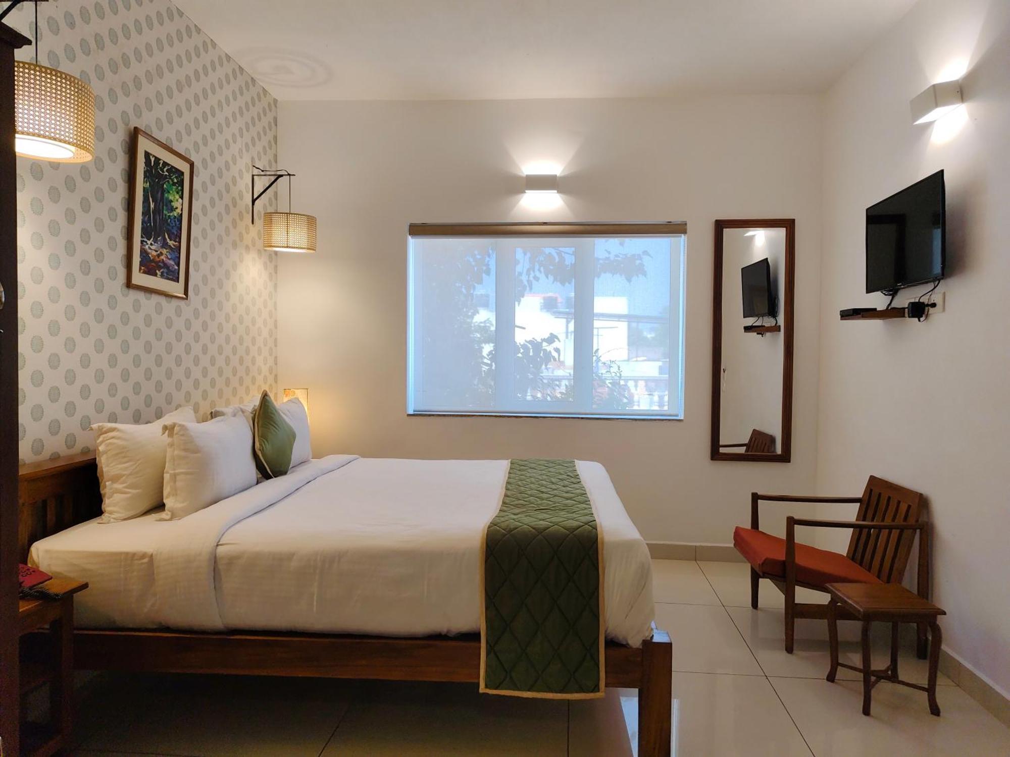 Aura Hotel Pondicherry Exterior foto